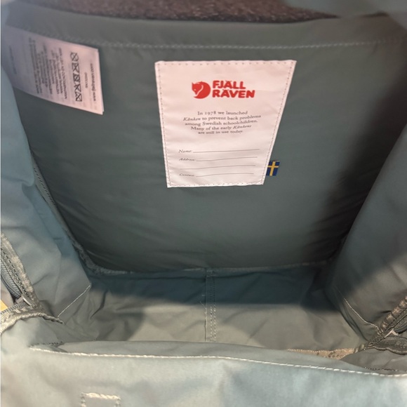 Kånken Mini Backpack Frost Green - Picture 10 of 12